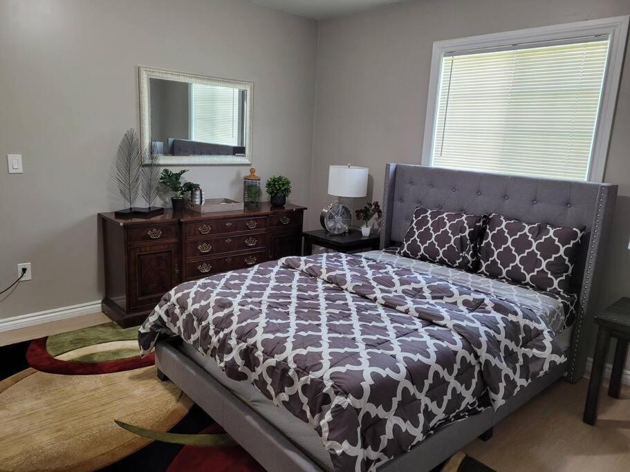 No Chores, 10Min To Downtown And 25Min To Niagara Falls Buffalo Exterior photo